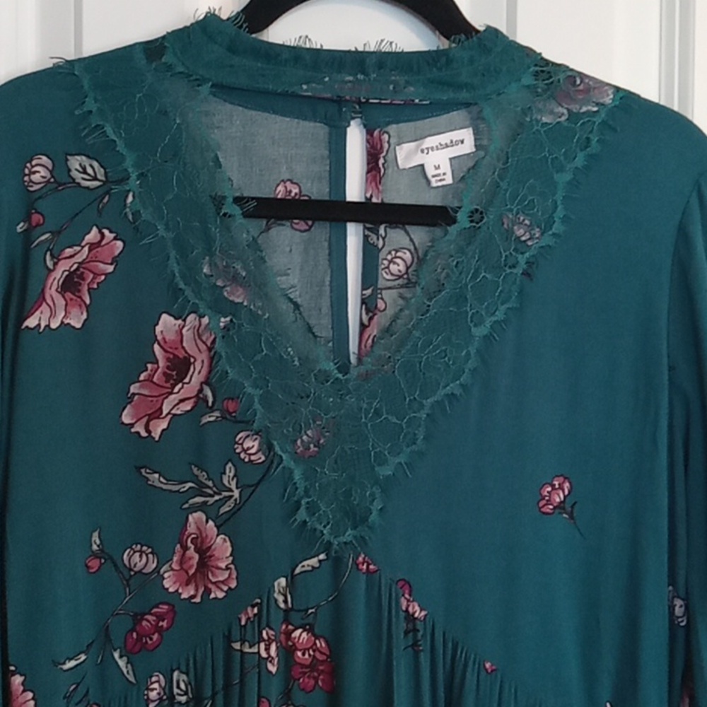 Eyeshadow Teal Lace Long Sleeve Dress - Picture 3 of 8